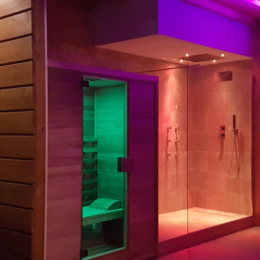 Villa Edda Heated Pool Галатина Экстерьер фото