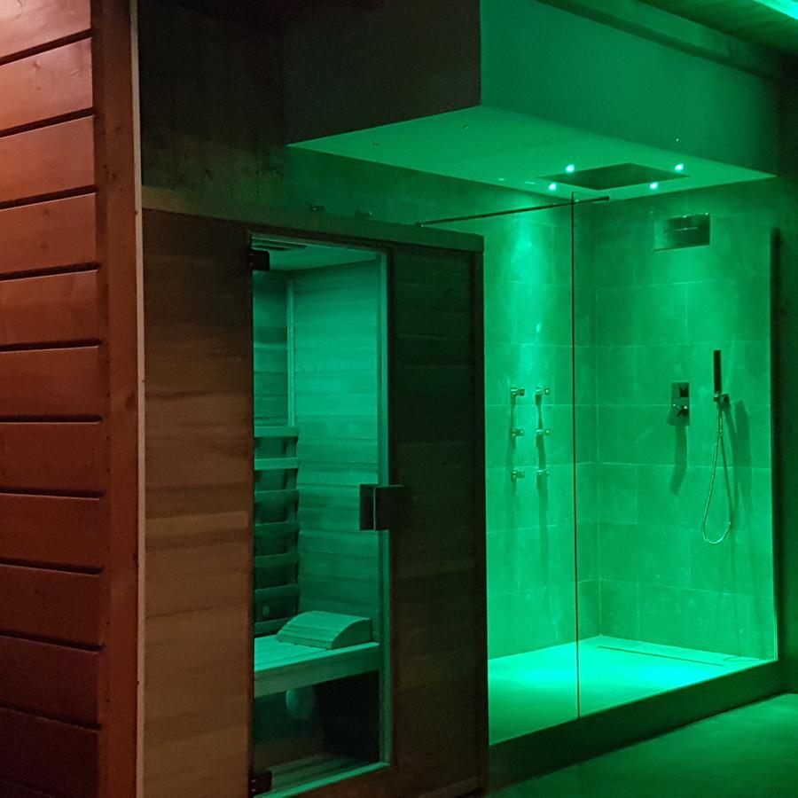 Villa Edda Heated Pool Галатина Экстерьер фото