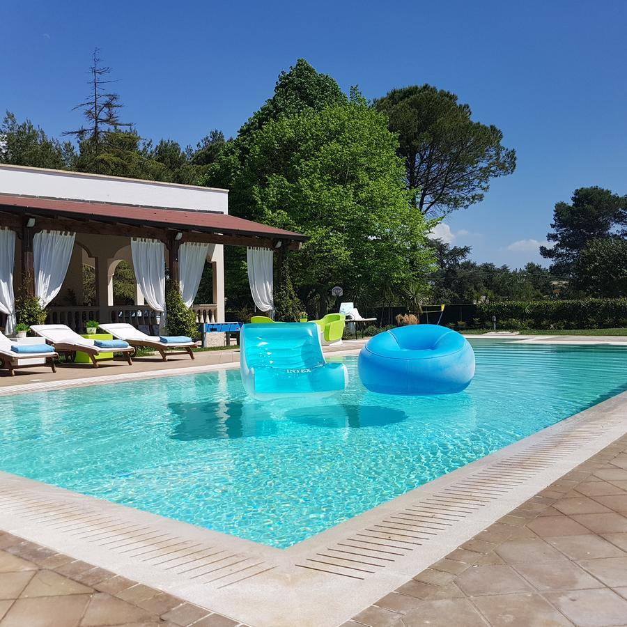 Villa Edda Heated Pool Галатина Экстерьер фото